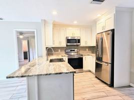 featured image of 523 Se 24th Ave