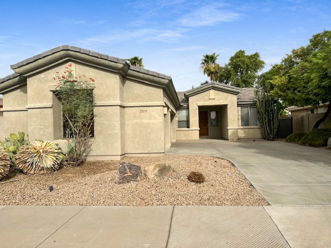 3974 N 146th Ln - Photo 2 of 25