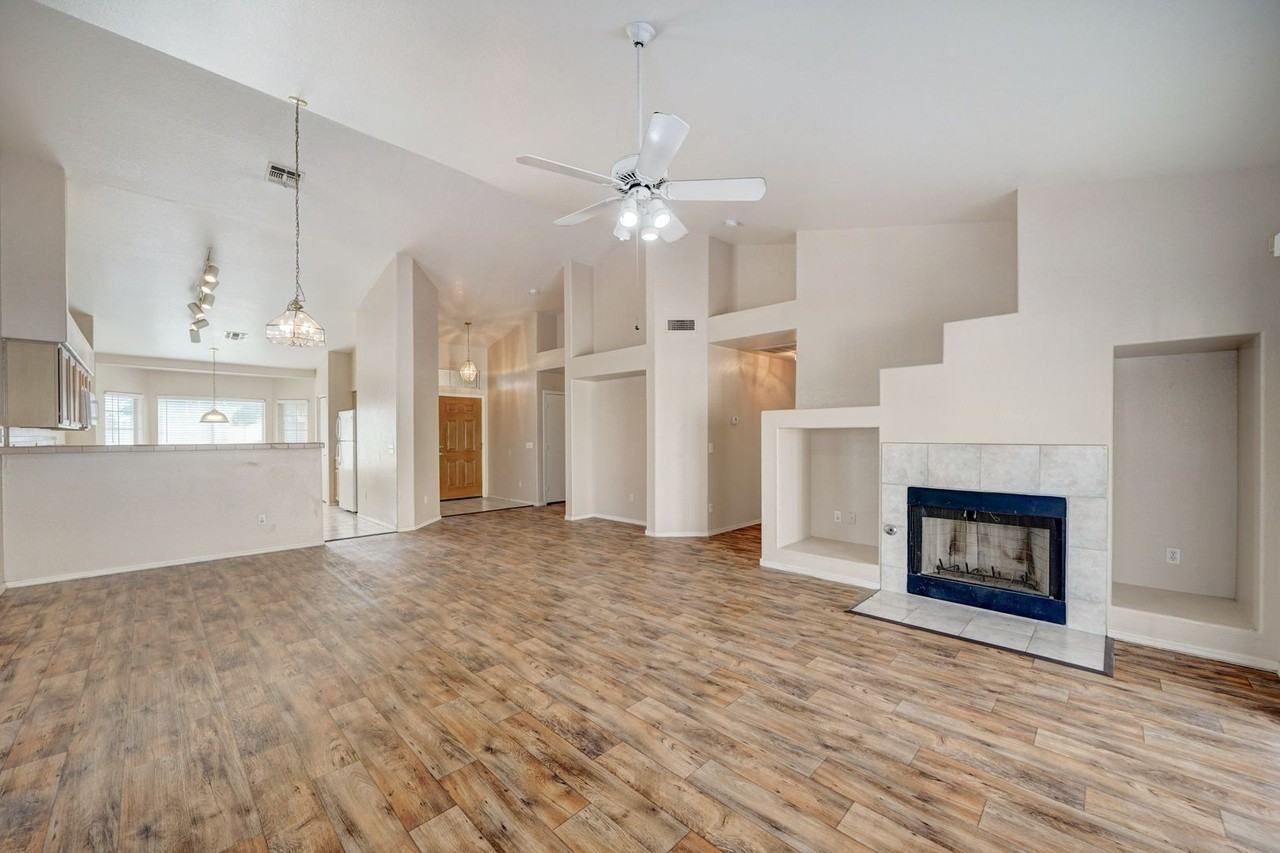 761 N Granada Dr - Photo 5 of 21