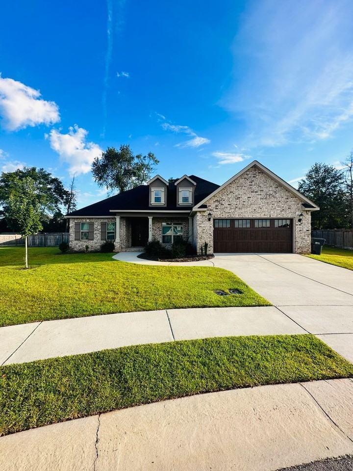 103 Warhawk Ct - Photo 2 of 27