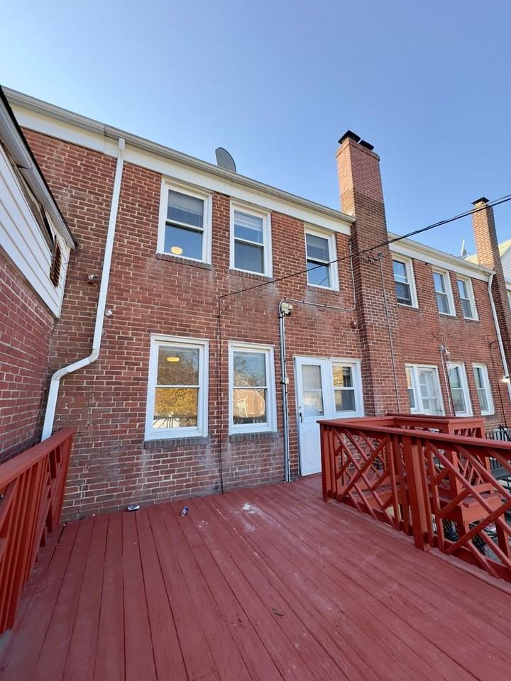 2959 Liberty Pkwy - Photo 4 of 27