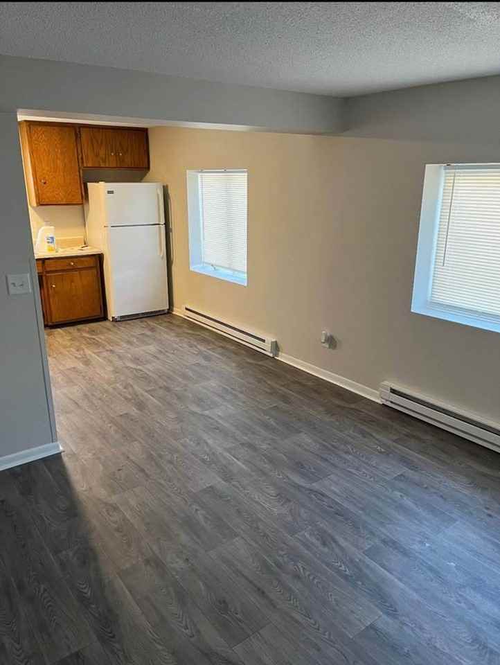 116 E Church St - Photo 2 of 14