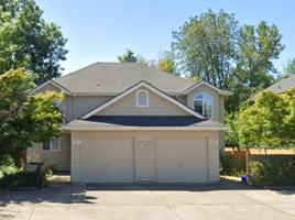 featured image of 652 Nw Walnut Blvd