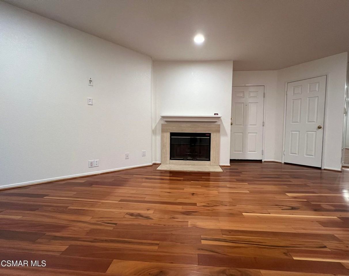 5728 Oak Bend Ln #206 - Photo 4 of 27