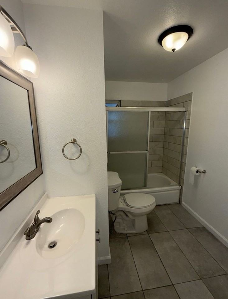 2049 San Salvador St - Photo 4 of 30