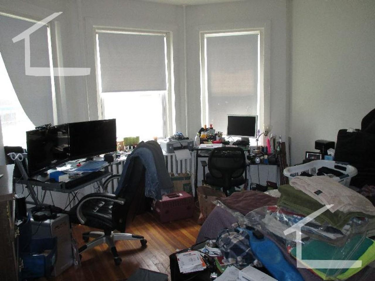 33 Lancaster Ter - Photo 5 of 16