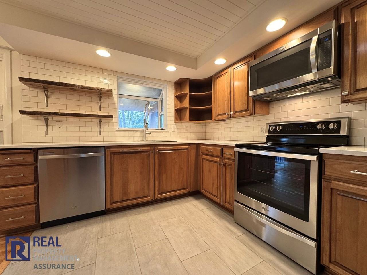 7445 Sw 102nd Ave - Photo 6 of 27