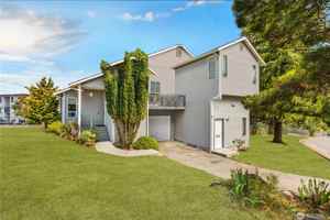 featured image of 2620 10th St