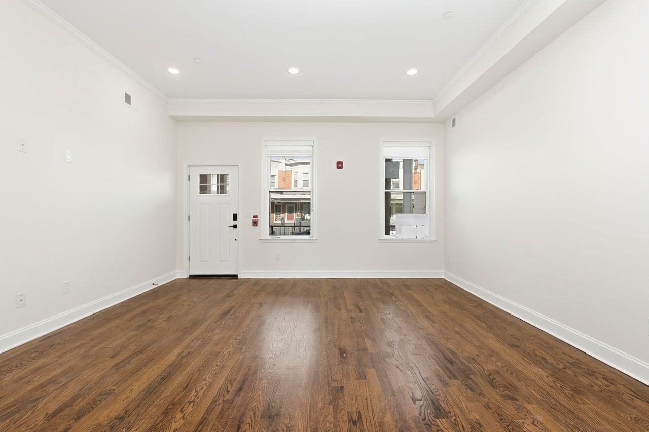 2926 W Oxford Street - Photo 5 of 50