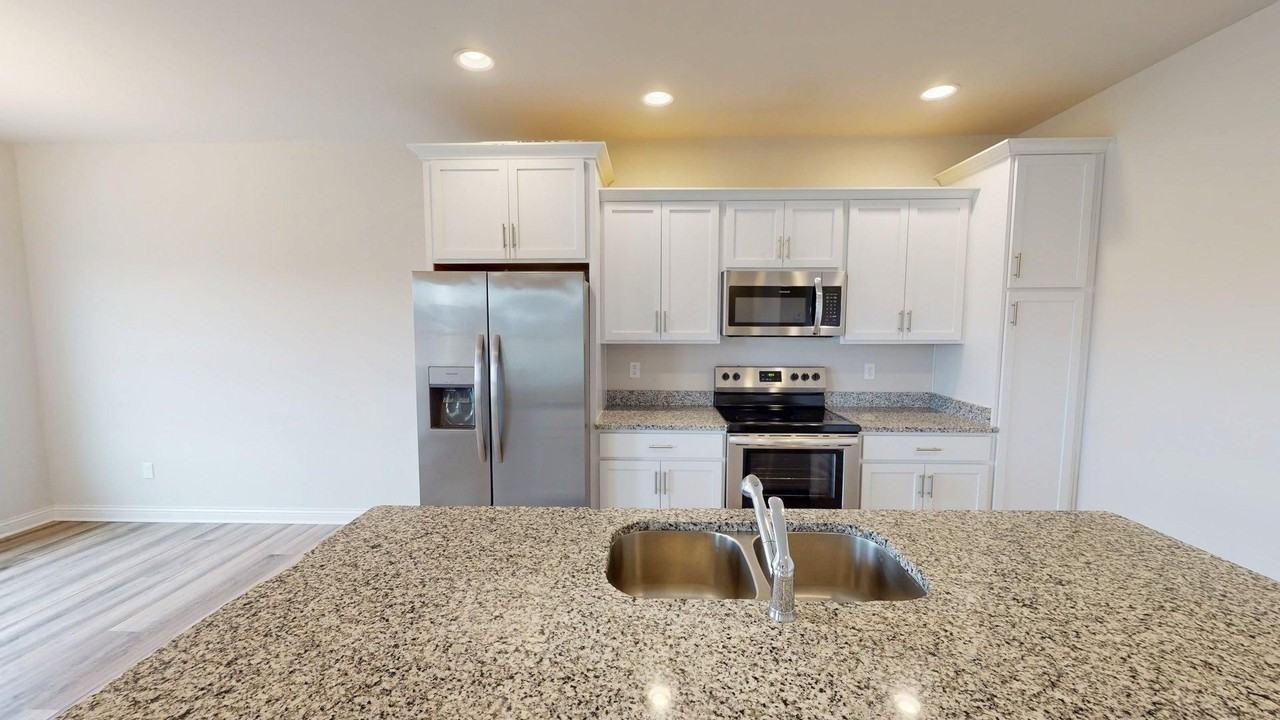 2021 Browning Rd - Photo 4 of 17