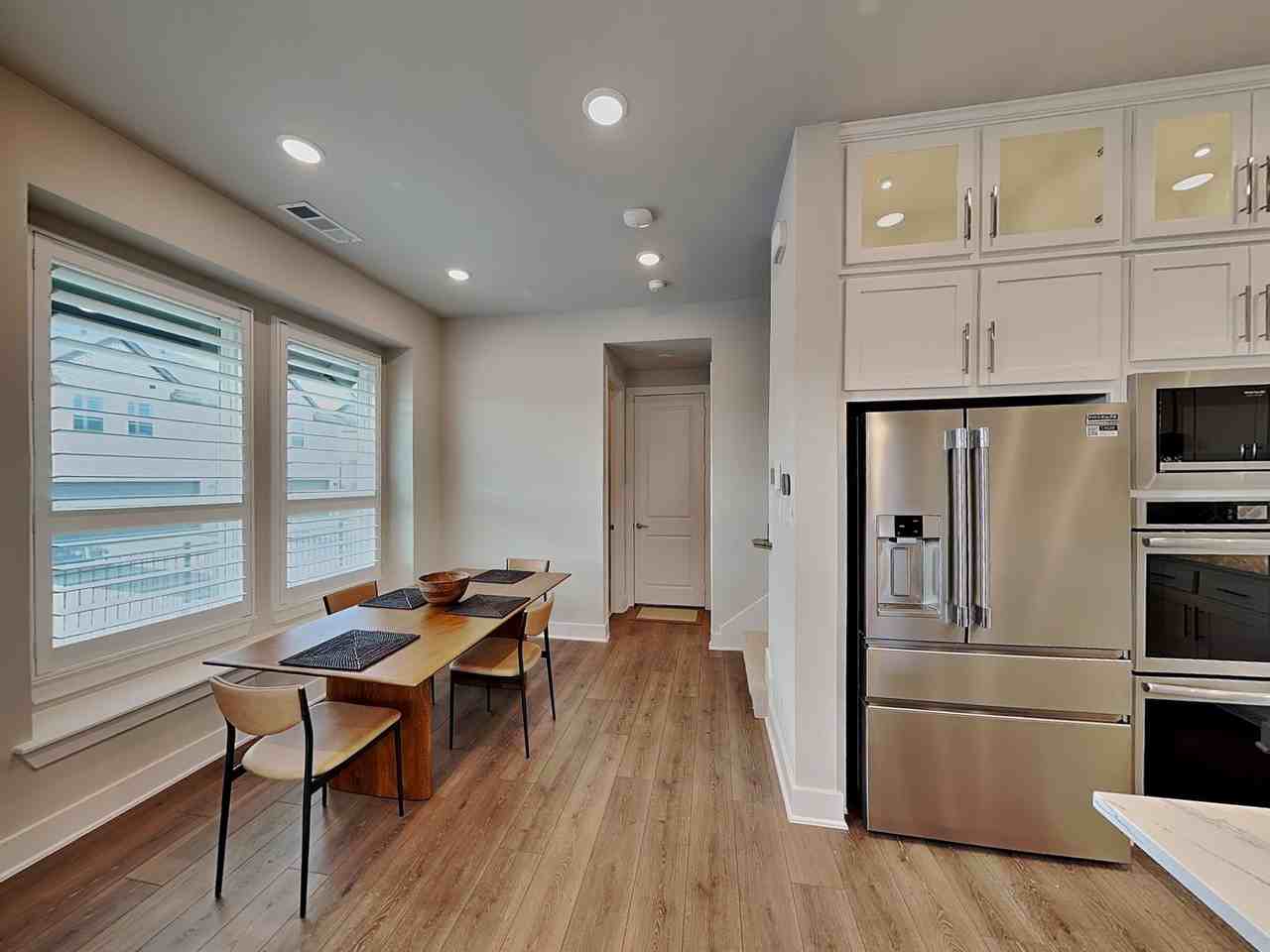 13920 Longvalley Dr - Photo 5 of 16