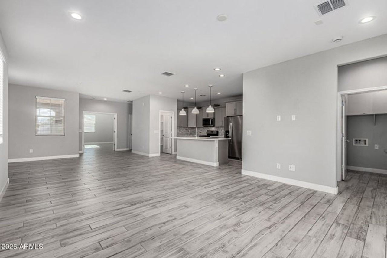 10954 W Melvin St - Photo 6 of 20