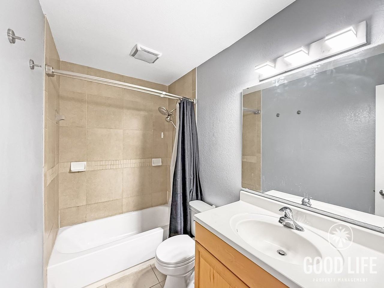 1460 15th St - Photo 7 of 14