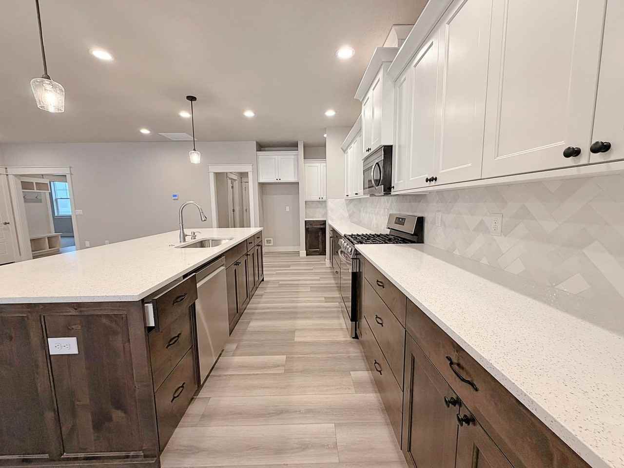 4377 Wagon Rd - Photo 6 of 22