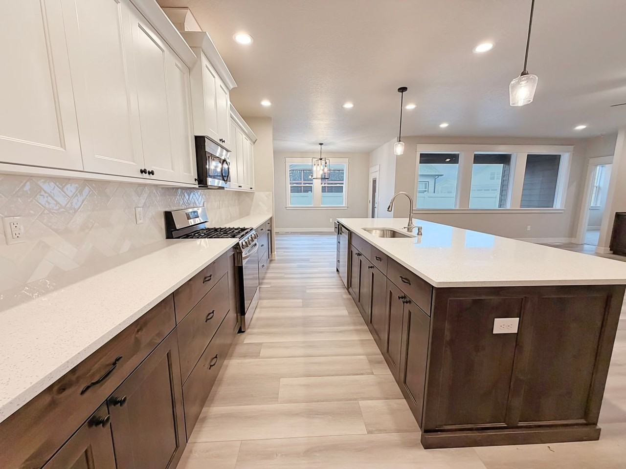 4377 Wagon Rd - Photo 7 of 22