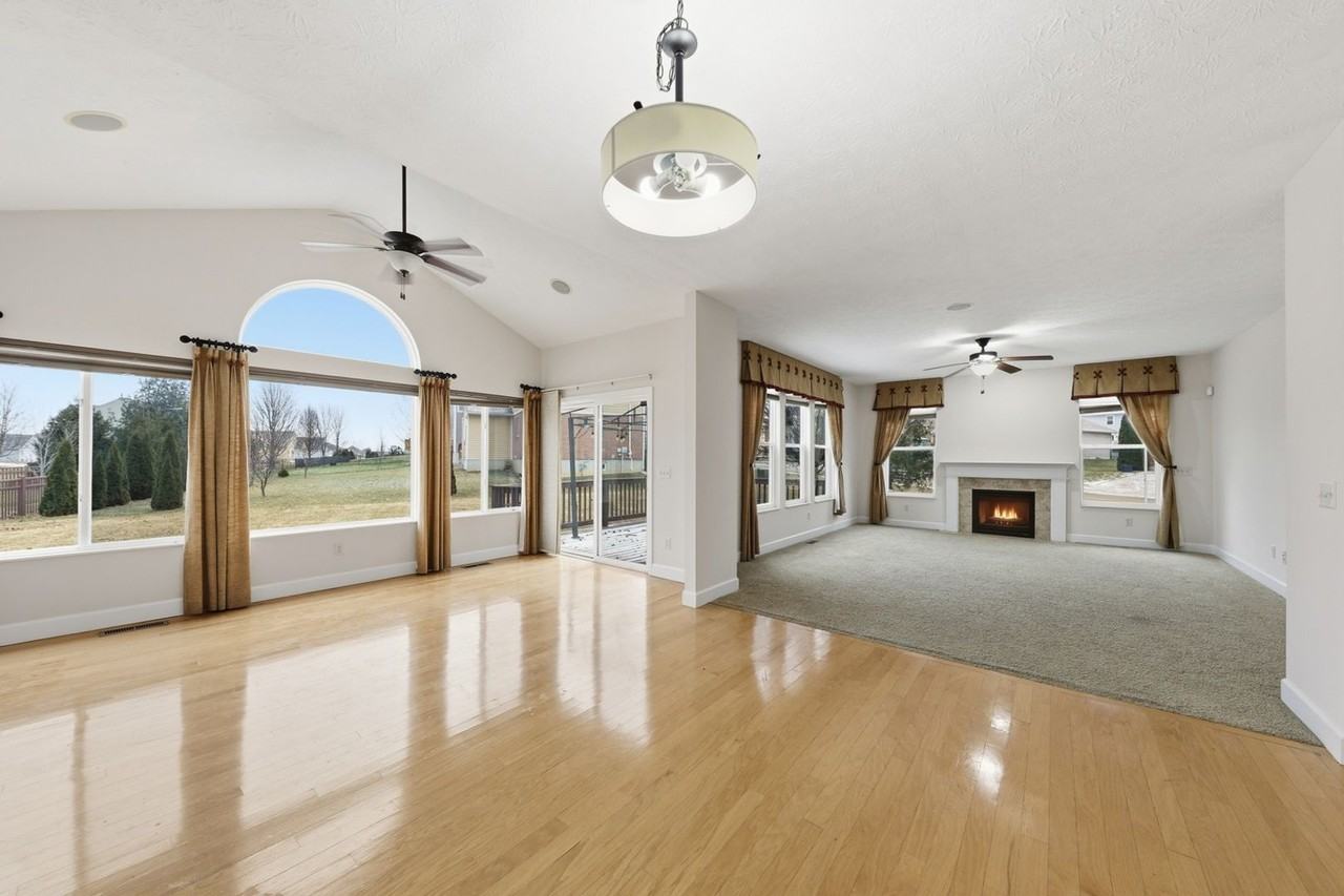 997 Sweeney Dr - Photo 5 of 29