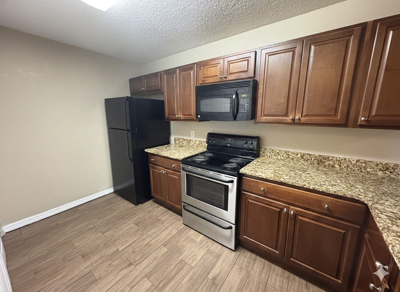 610 Kenwick Cir #103 - Photo 6 of 15