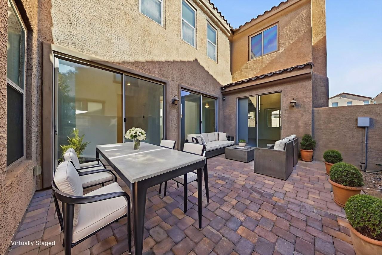 956 Via Canale Dr - Photo 3 of 50