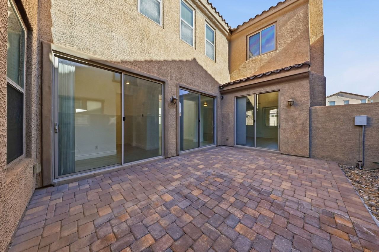 956 Via Canale Dr - Photo 4 of 50