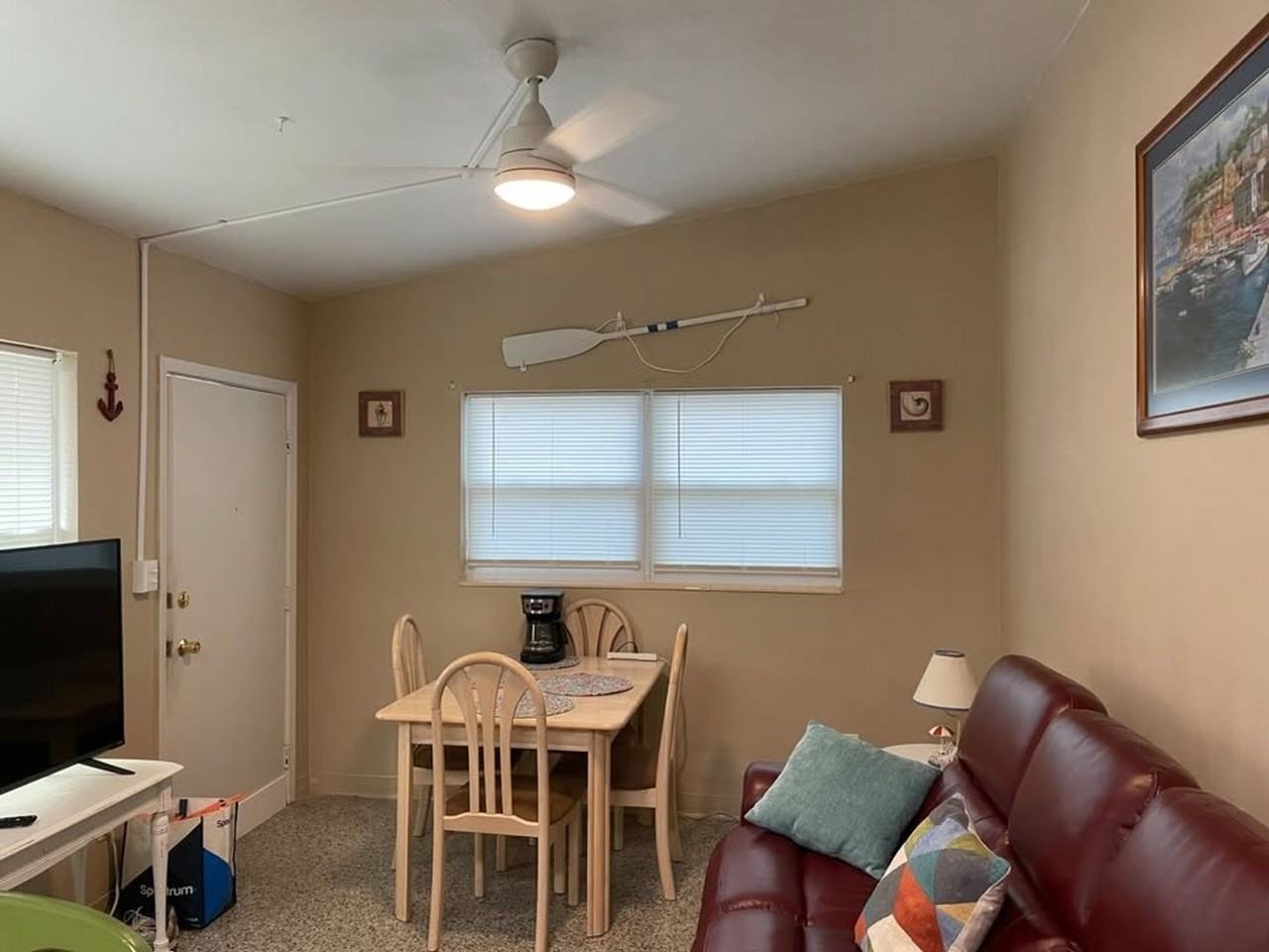 2125 Highland Ave - Photo 3 of 12