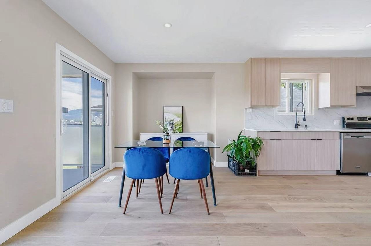 8940 Monroe Avenue - Photo 4 of 7