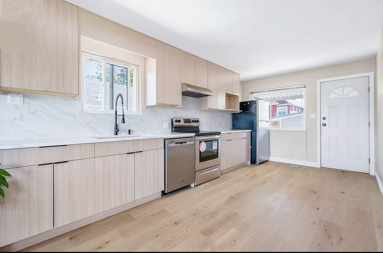 8940 Monroe Avenue - Photo 5 of 7