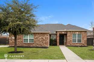 721 Shady Meadow Ln - Photo 1 of 1