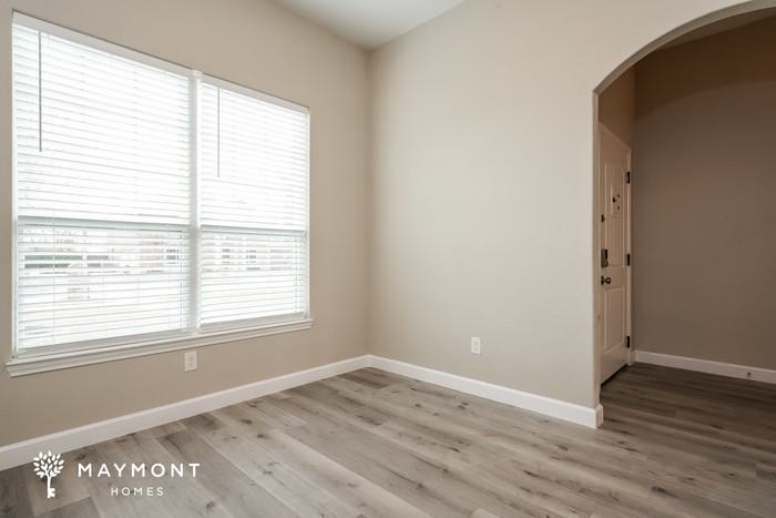 721 Shady Meadow Ln - Photo 6 of 12