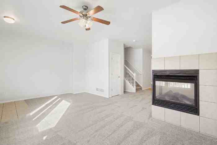 5117 Hawks Crest Pt - Photo 5 of 31