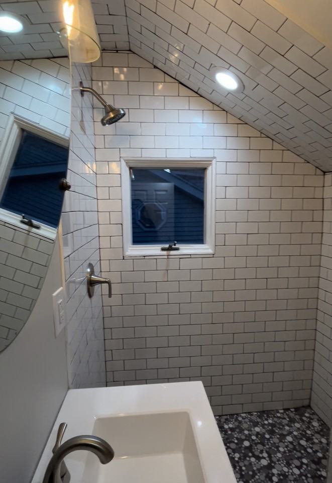 52 Maple Ave #2 - Photo 5 of 6