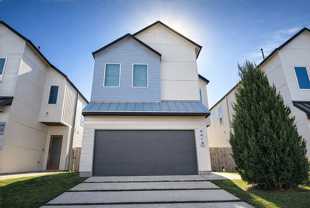 4413 Santorini Ln #NA - Photo 1 of 1