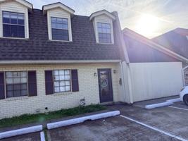 featured image of 100 Dee Ann Dr #7