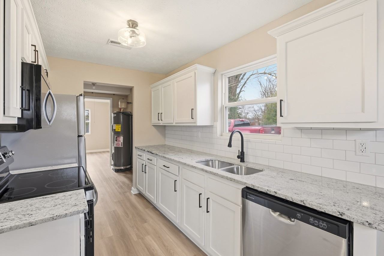 1785 Mcdonald Ln #NA - Photo 3 of 19