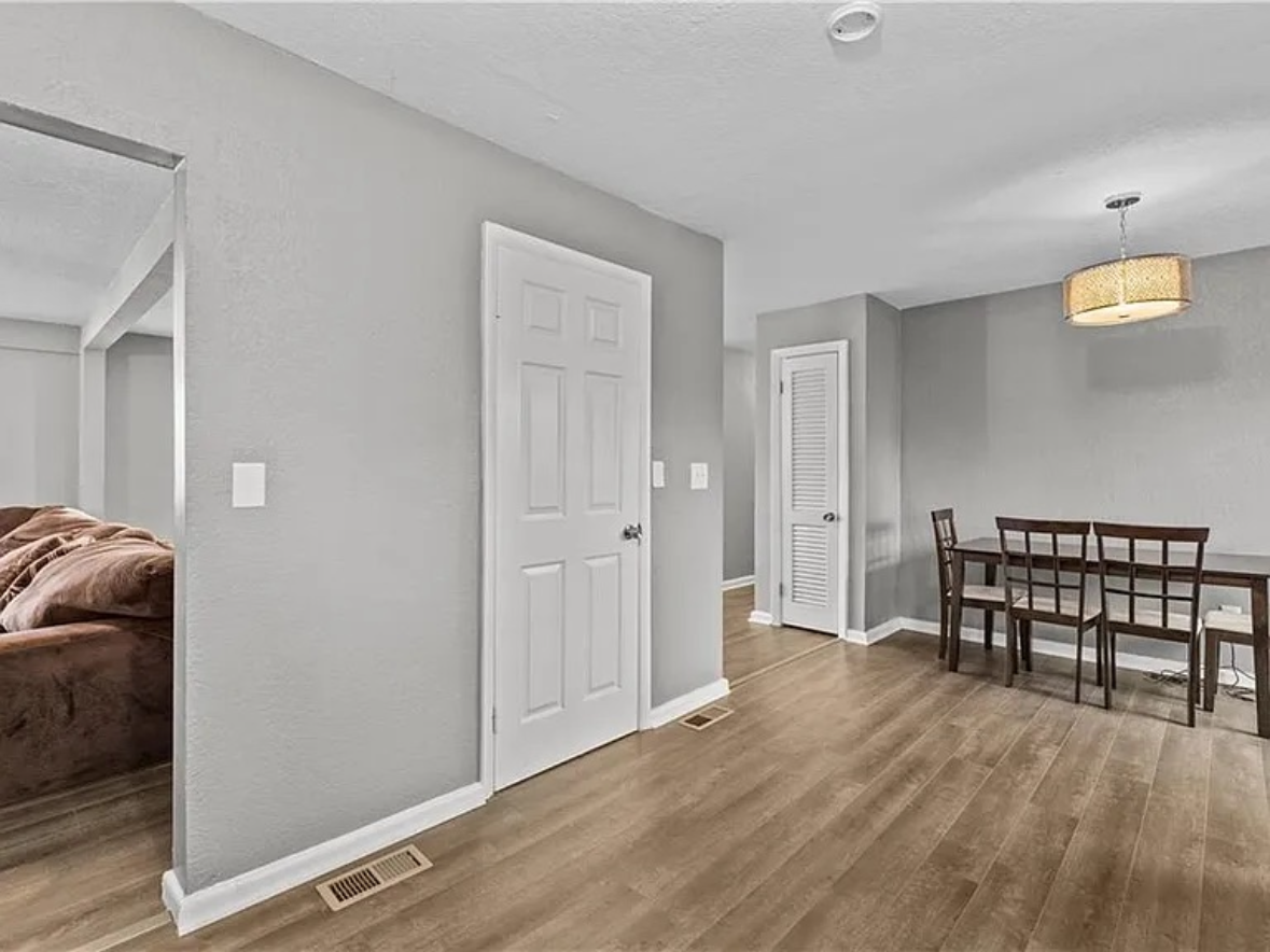 314 Rogers Ave #NA - Photo 6 of 12