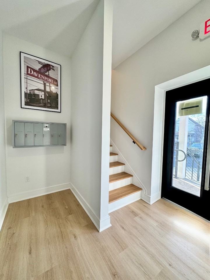 85 W High St - Photo 7 of 10