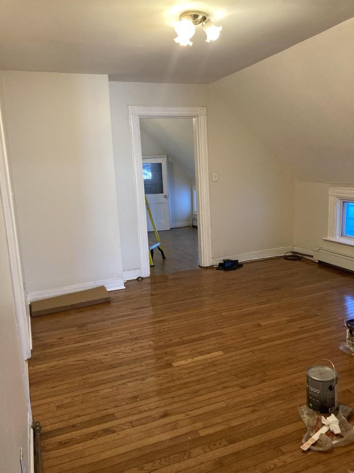 16 Kearny Ave Apt 3rd #3 - Photo 3 of 7