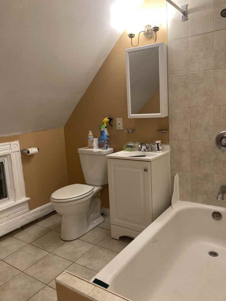 16 Kearny Ave Apt 3rd #3 - Photo 5 of 7