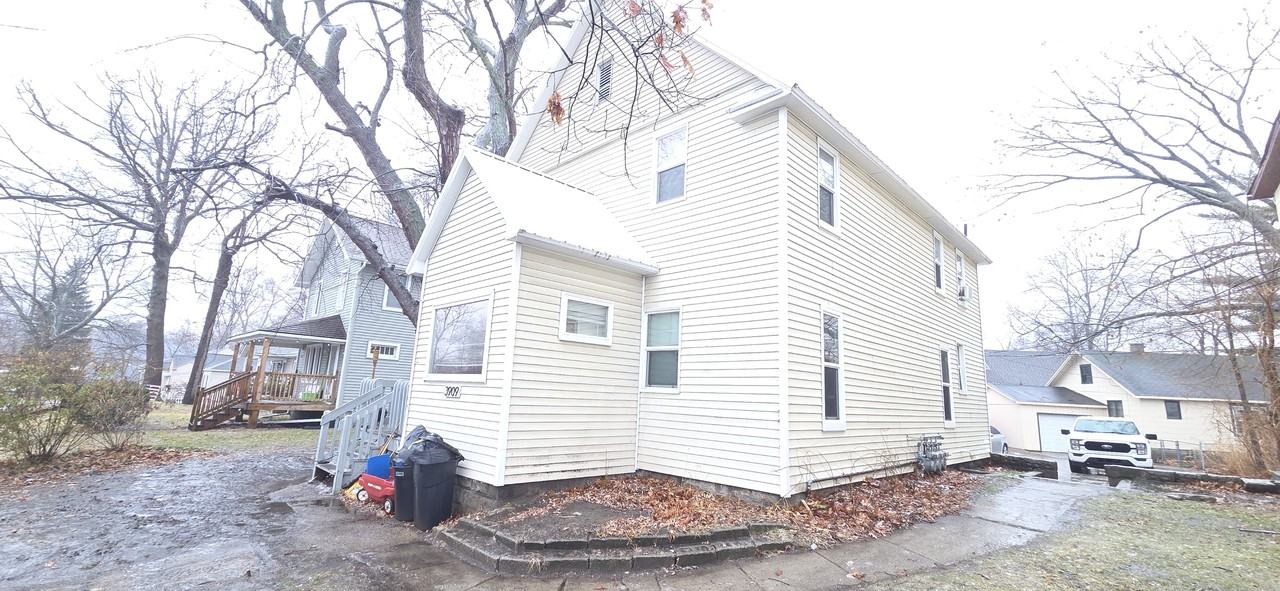 Electric Ave #1 - Photo 5 of 6