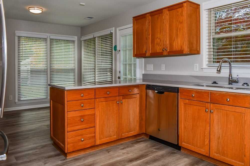 707 Trailing Rock Dr - Photo 6 of 16