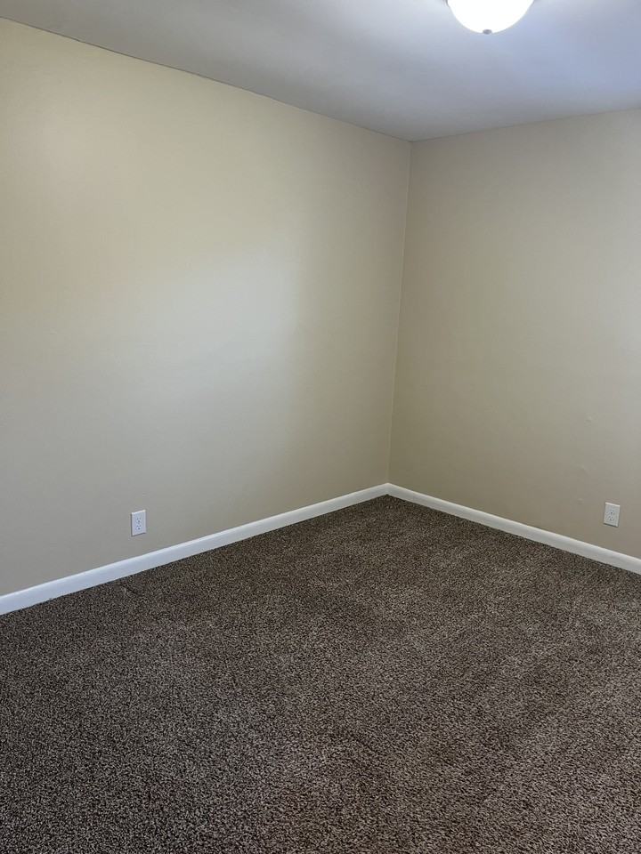 712 W Sagefield Dr #NA - Photo 5 of 11