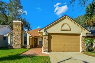 586 S Sundance Dr - Photo 1 of 1