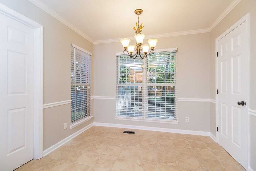 102 Vera Jean Ct - Photo 4 of 16