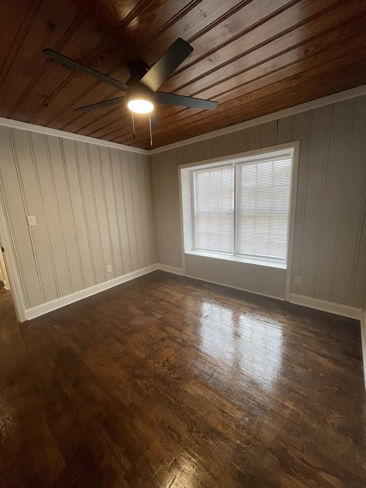 909 Sandalwood Dr #NA - Photo 6 of 28