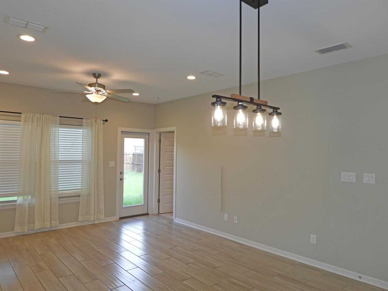 1336 E Candor Dr #1 - Photo 7 of 17