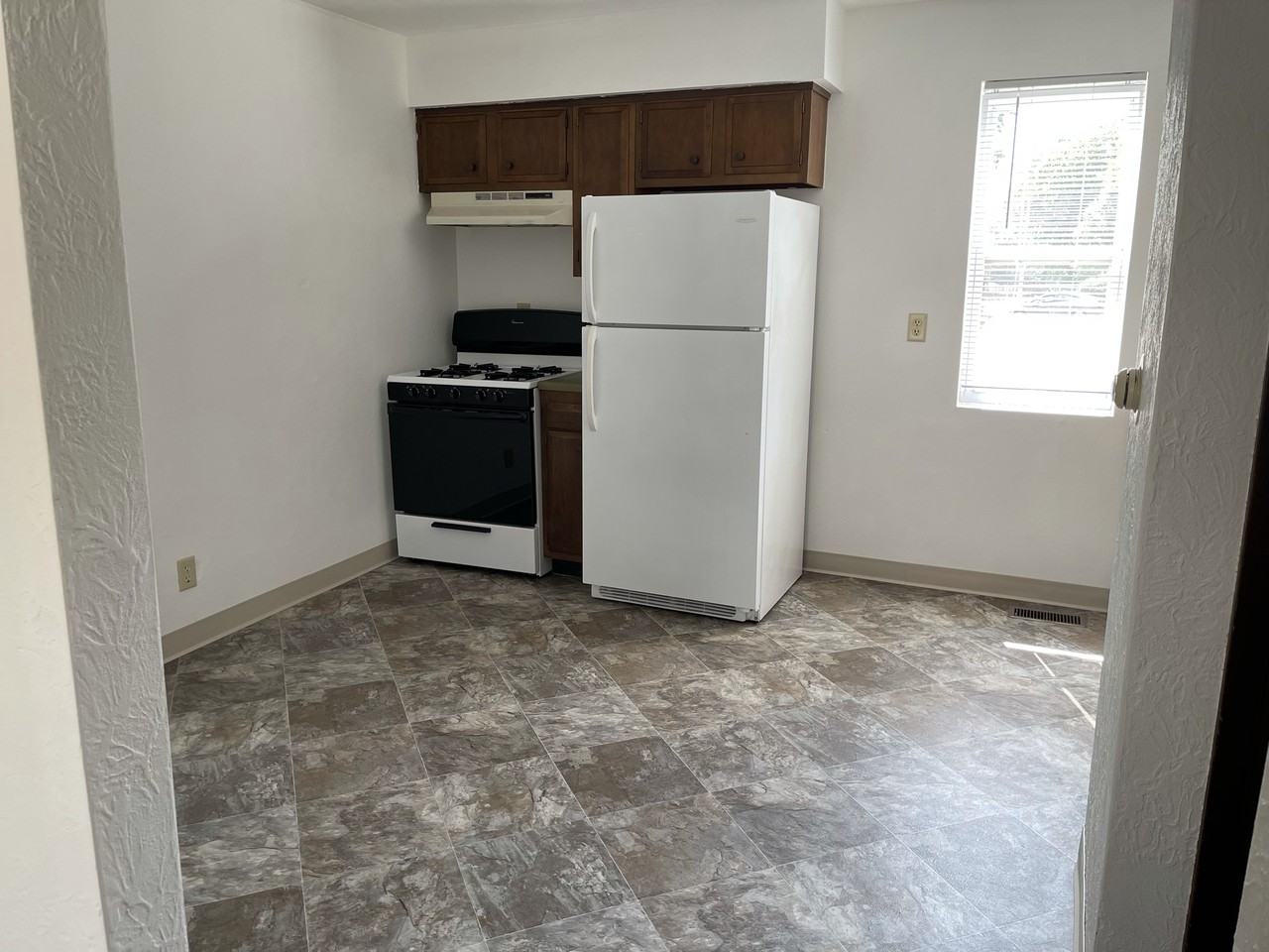 2205 Stoneybrook Rd #NA - Photo 5 of 11