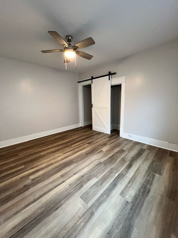 1106 Chapman Ave Sw #D - Photo 4 of 14