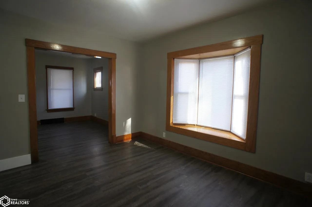 1426 2nd St #1 - Photo 7 of 21