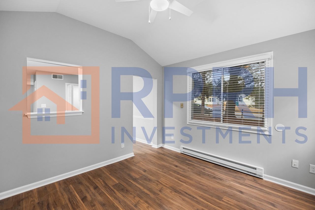 670 Cedarbrook Ct #1 - Photo 7 of 10