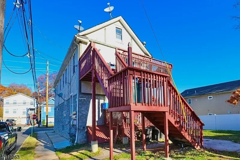 234 E 9thApt #2 - Photo 2 of 10