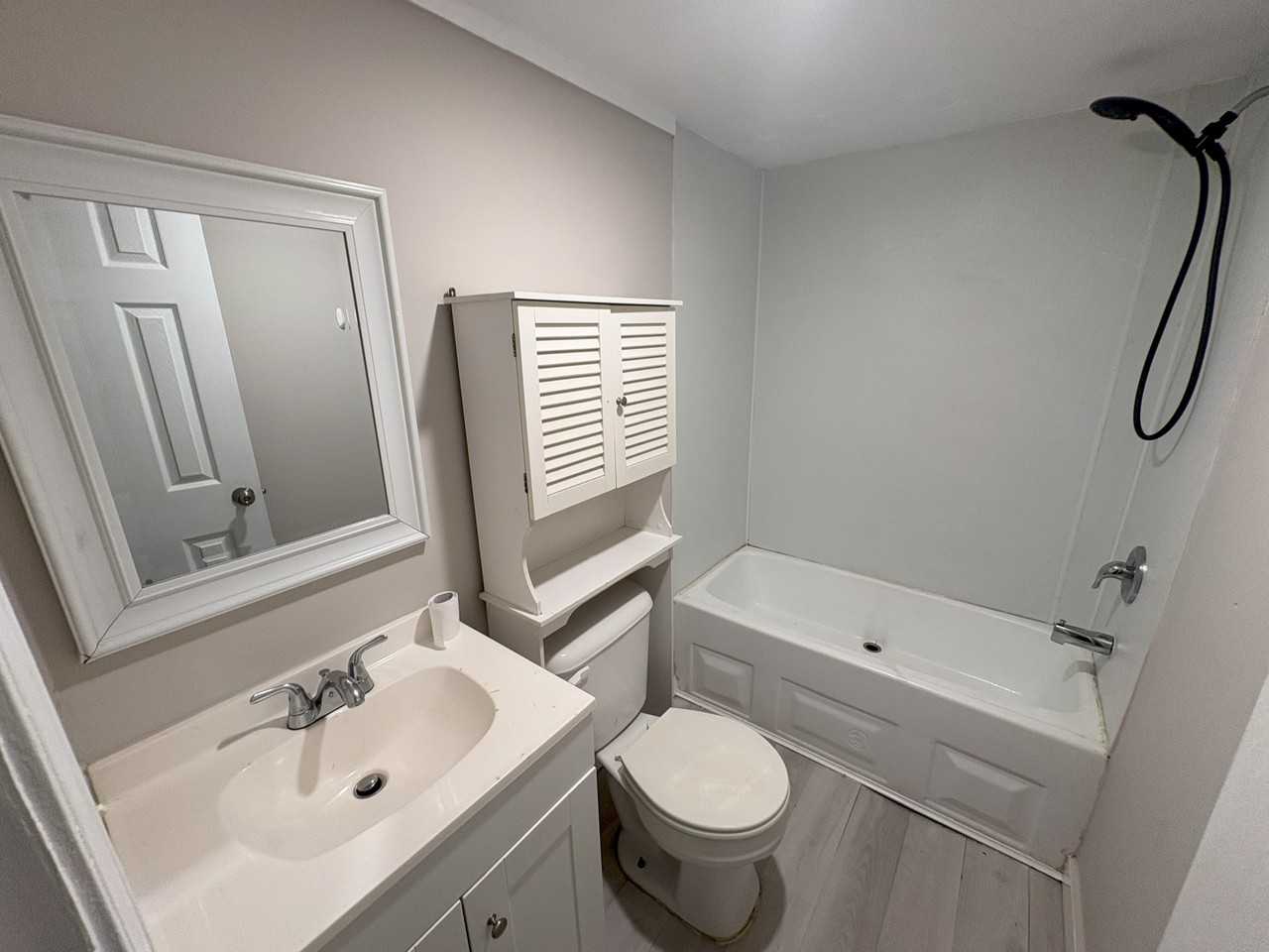 114 Mary Ln - Photo 2 of 3